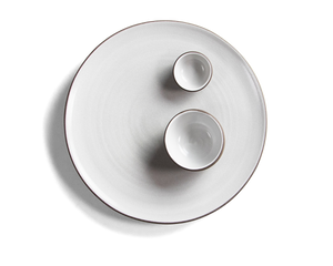 round-serving-platter-set